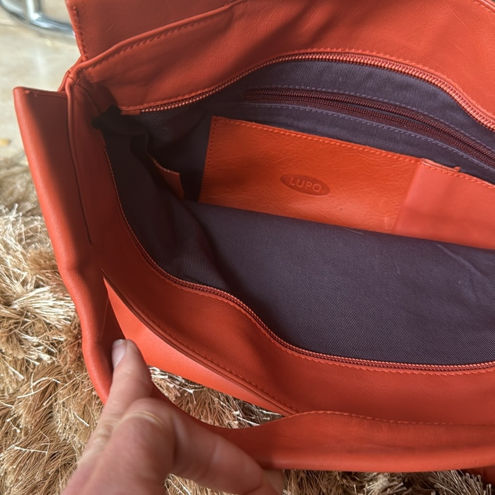 Lupo Barcelona Leather Burnt Orange
 REAL LEATHER vintage purse